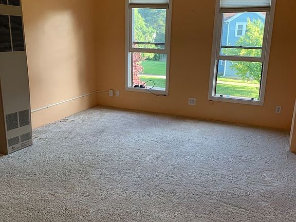 3rd image of 1257 Davis Ave NW #2