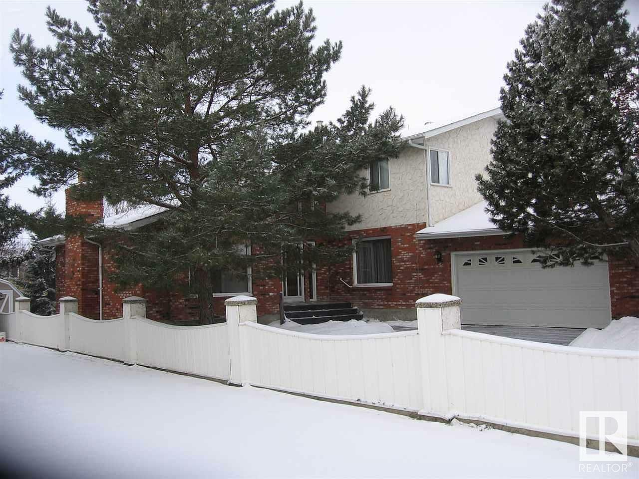 4114 48a St, Vegreville, AB T9C 1B3 Zillow