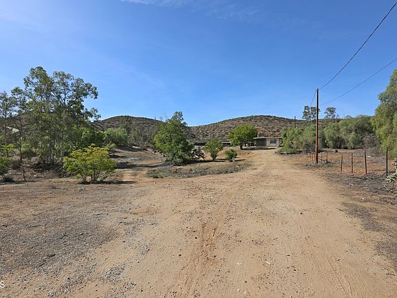2nd image of 27065 Vista Ave