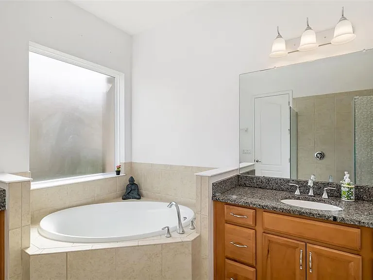 7070 Indus Valley Cir — Photo 29