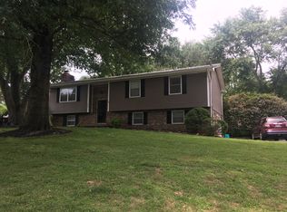 925 Tri Cir NE, Cleveland, TN 37312