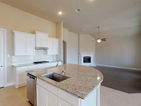4th image of 7513 Clear Rapids Dr