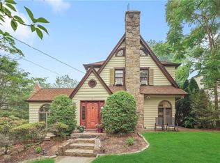 1 Tudor Ln, Scarsdale, NY 10583