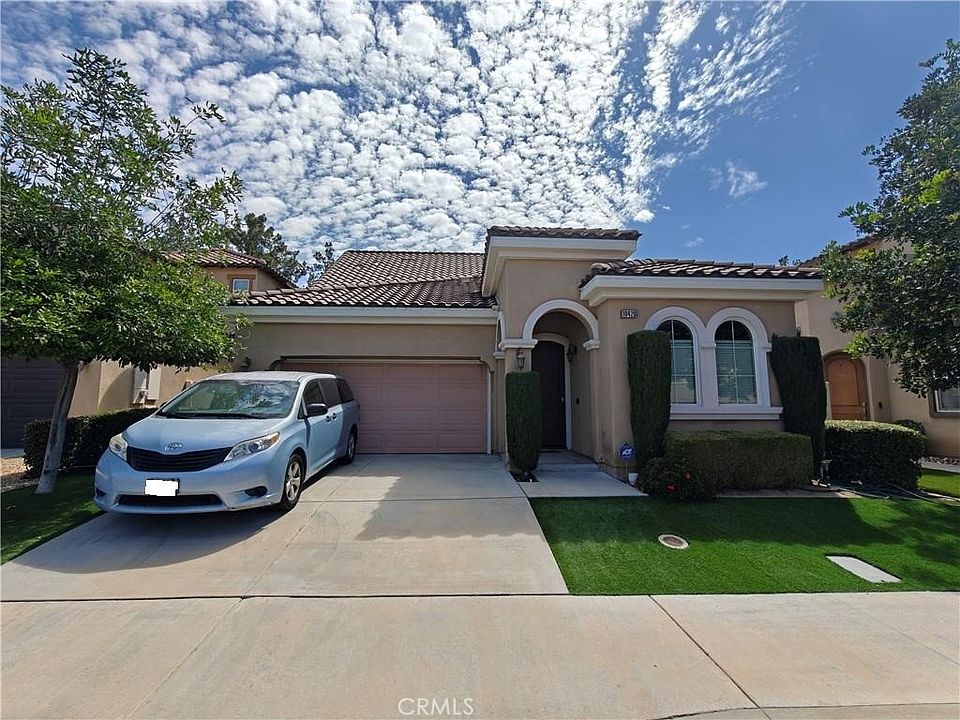 1st image of 10420 Meadow Lark Ave