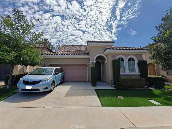 10420 Meadow Lark Ave, Moreno Valley, CA 92557