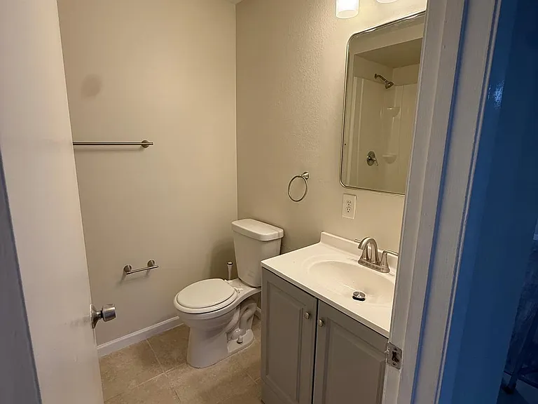 2289 SE Carnation Ave — Photo 7