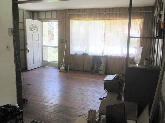 2nd image of 2808 W Foster Ave