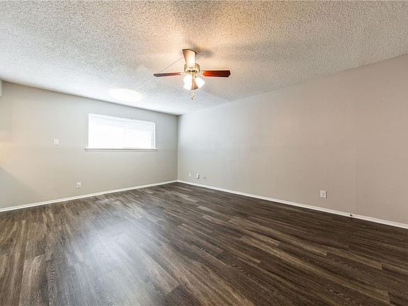 3rd image of 4505 Avenue D #201