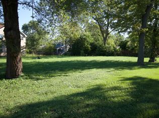 1545 S Meyers Rd, Lombard, IL 60148