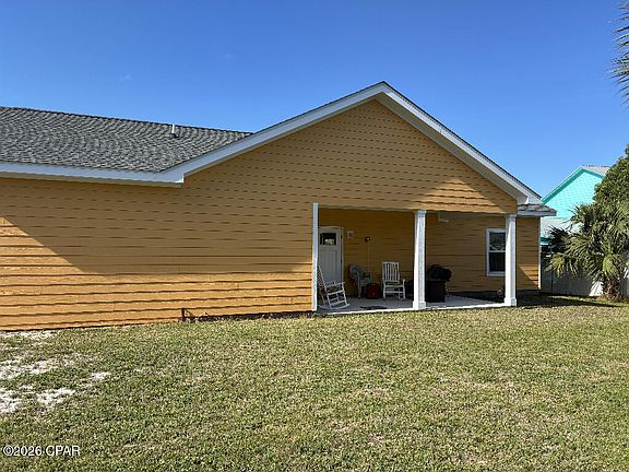 3rd image of 623 Gulf Aire Dr
