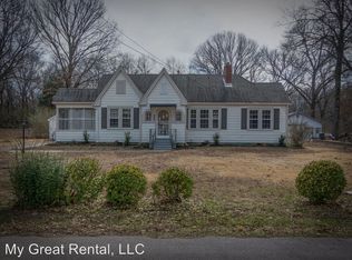 999 Mosby Rd, Memphis, TN 38116