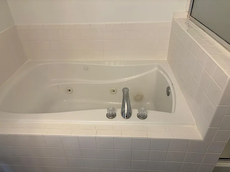 2489 Quick St #102 — Photo 18