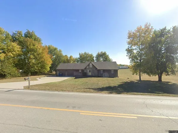 17217 NE 144th St, Kearney, MO 64060