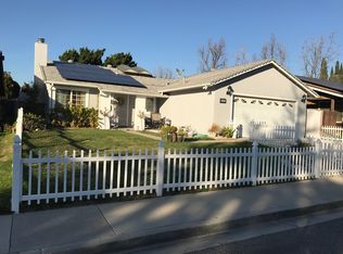 1873 E Denham Ct, Simi Valley, CA 93065