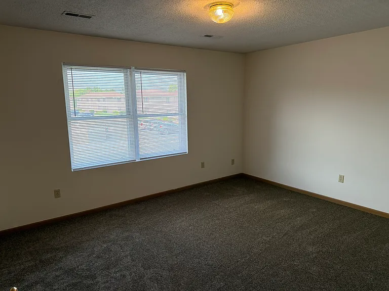 624 Circle Dr #C — Photo 11