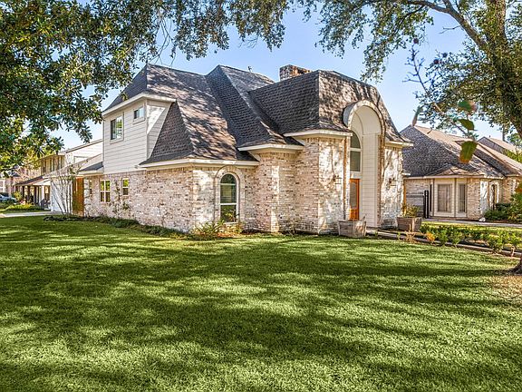 2nd image of 5338 Holly View Dr