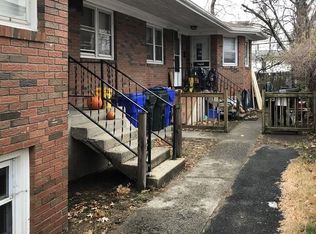 705-707 Carew St, Springfield, MA 01104