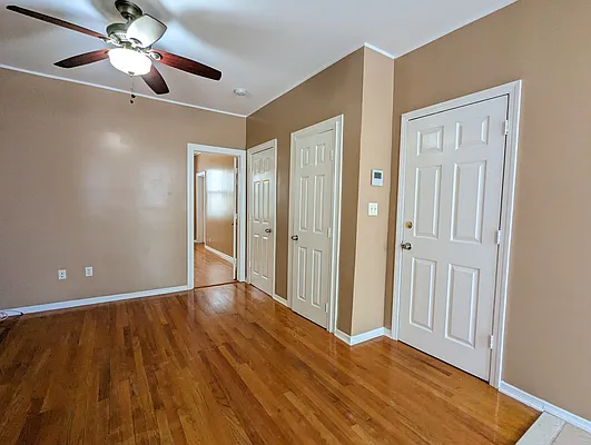 Rented by Skyline Group Real Estate | media 28