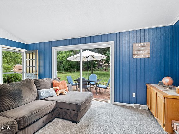 3rd image of 5130 Franciscan Blvd