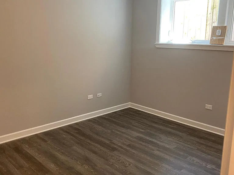 6447 S Ellis Ave #2 — Photo 8