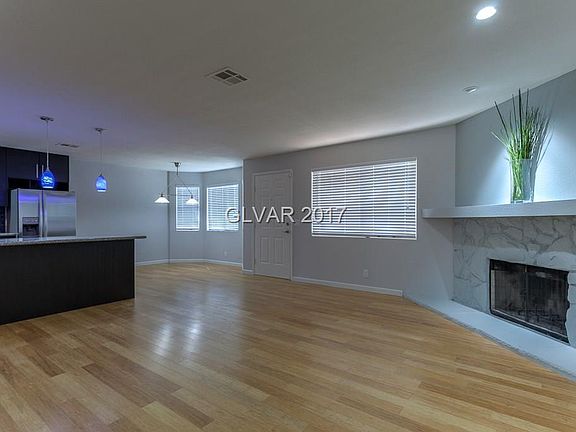 3rd image of 916 Boulder Springs Dr Unit 202