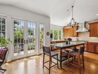 729 Plymouth Way, Burlingame, CA, 94010