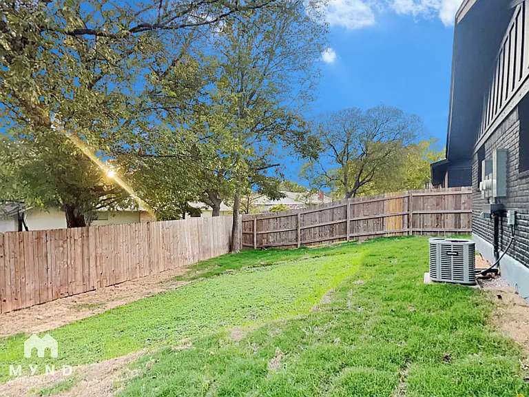 1603 Rutland Dr #B — Photo 14