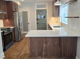 240 Lathrop Ave APT 1, Forest Park, IL 60130