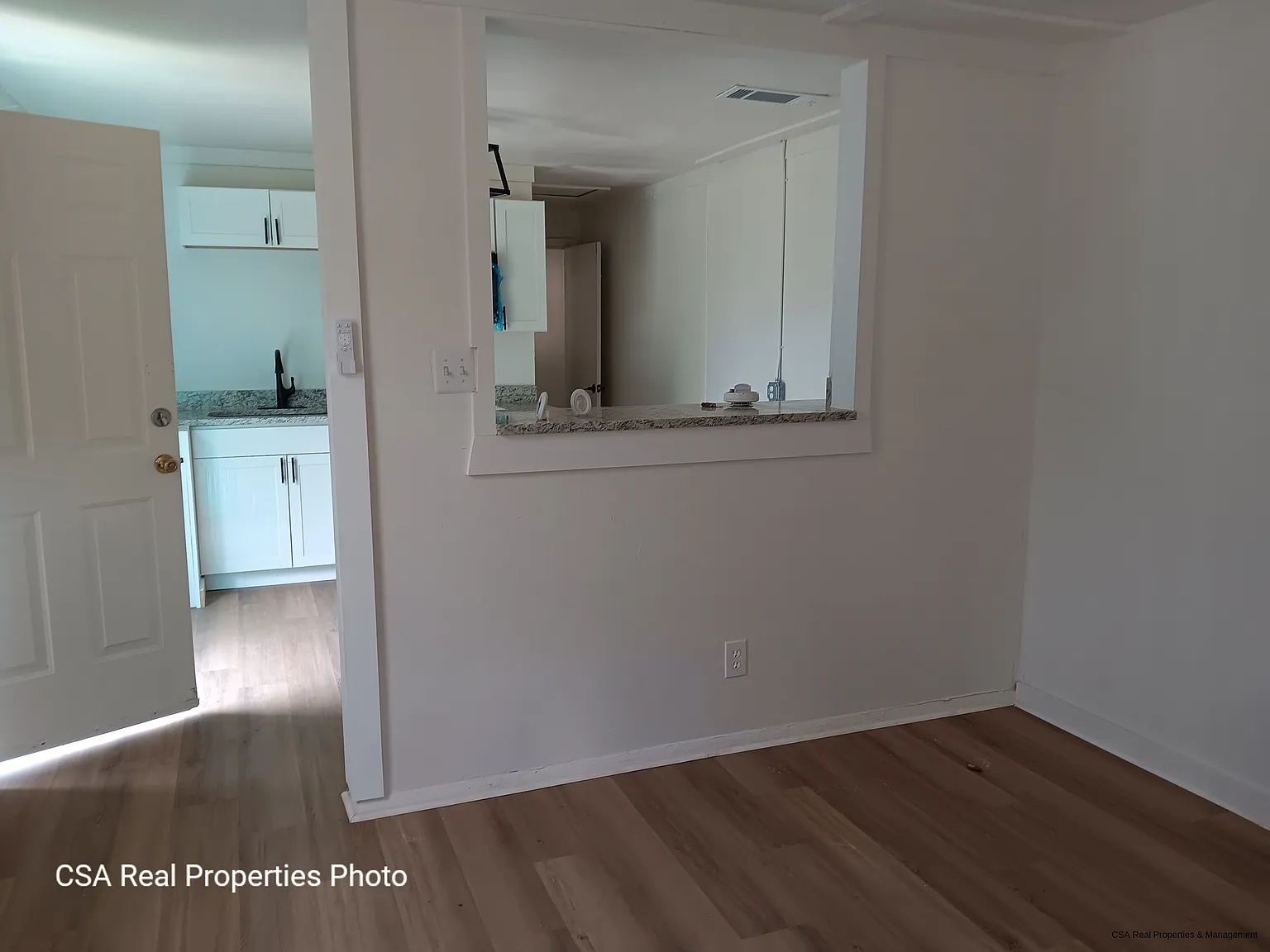 1 bed, 833 sqft, $1,100 — Photo 3