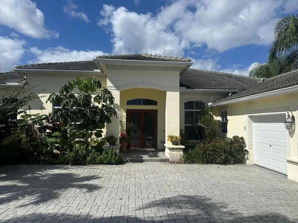 7907 Fairway Lane, West Palm Beach, FL 33412