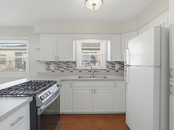 5th image of 2232 N Harlem Ave