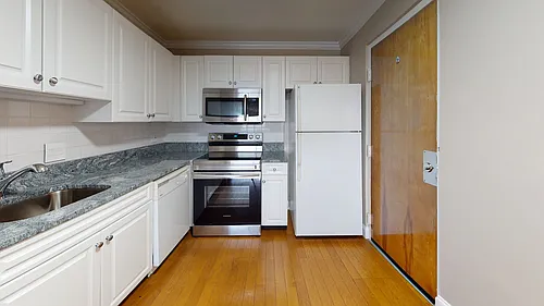 326 Broadway Photo 1
