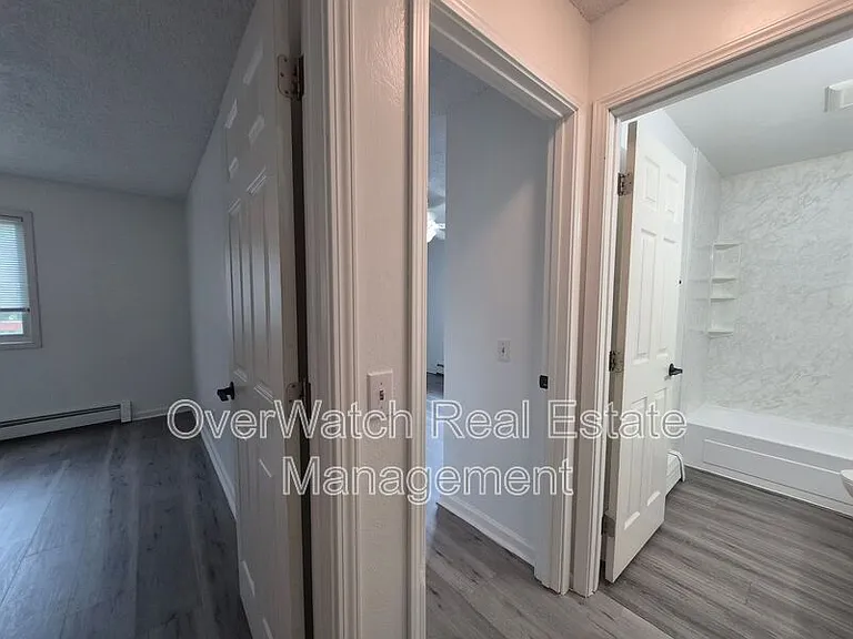 17024 Meadow Creek Dr — Photo 21