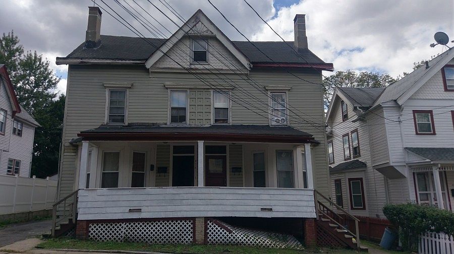 1st image of 474 Lincoln Pl
