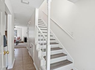 7701 BAYMEADOWS Circle W #1077, Jacksonville, FL 32256