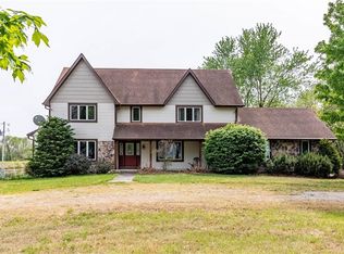 1171 NE 401st Rd, Calhoun, MO 65323