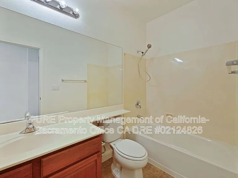 1732 Bamboo St — Photo 20
