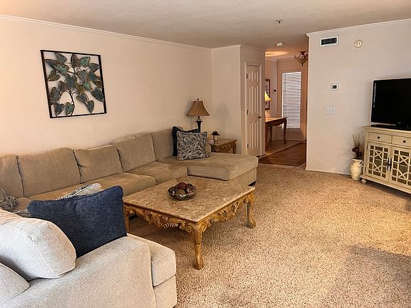 4th image of 4741 S Harvard Ave #9