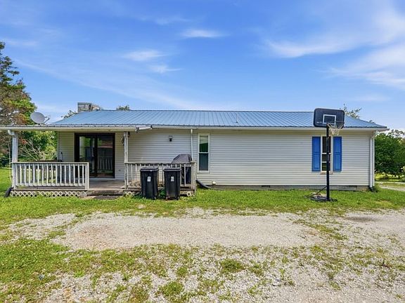 5th image of 280 Middle Dr