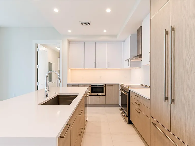 275 1st Ave S #2208 — Photo 3