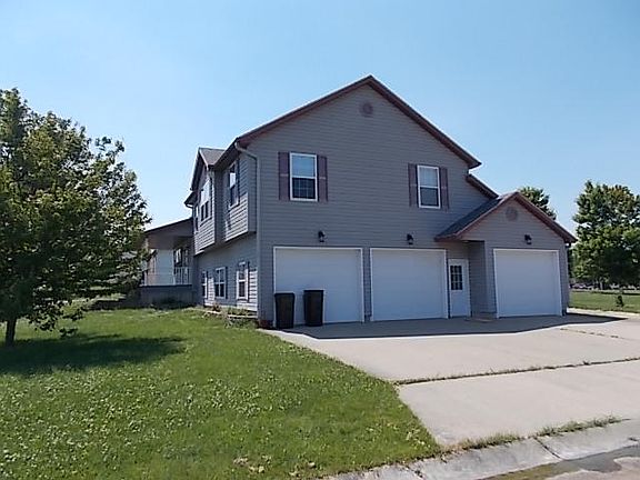 3rd image of 907 E Keg St