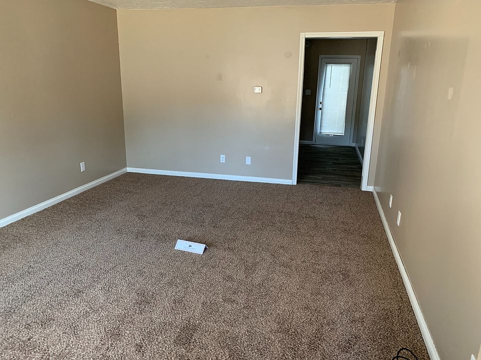 1st image of 1800-1819 Kraig Dr