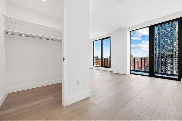 Rented by West 124th Manager LLC | media 36