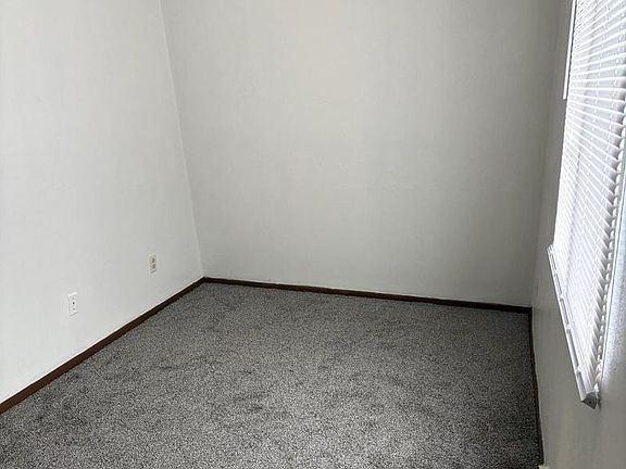 4th image of 9011 N Swan STREET #M