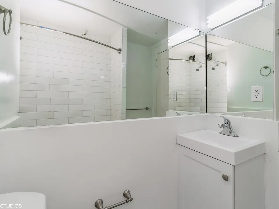 14 Westland Ave #4