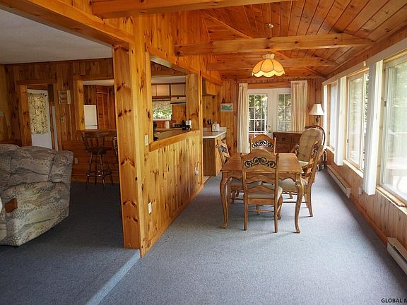 5th image of 165 Brookside Ln
