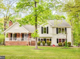 5217 Calvert Ct, Fredericksburg, VA 22407