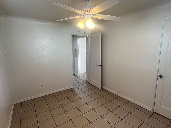 4th image of 306-308 N Park St #306B