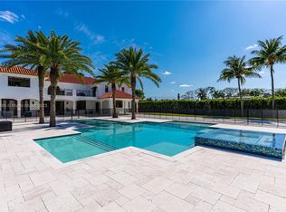 10101 SW 58th St, Miami, FL 33173