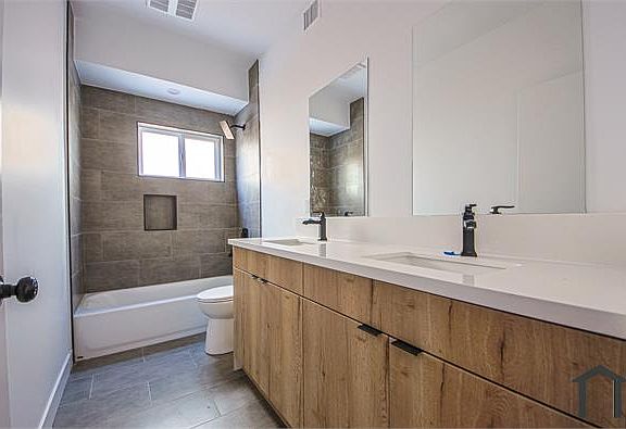 5th image of 6423 Troost Ave #6423